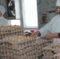 Обзор цен на мясо и мясопродукты: сосиски дешевле на рынке, яйца — в магазине - Газета Таван Ен