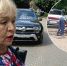 Старшая по дому заблокировала припаркованные автомобили железным забором - Pg21.ru Pro Город