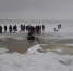 Во время планового сброса воды на Чебоксарской ГЭС около сотни любителей подледного лова, находящихся в районе автопляжа, оказались отрезаны от берега - Газета Чебоксарские новости