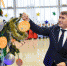 "Елка желаний": Олег Николаев исполнил мечту Маши Макаровой из Мариинского Посада - Чебоксары.ру