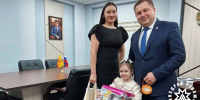 Министр здравоохранения Чувашии исполнил мечту 4-летней Алисы из Чебоксар - ChuvashiaNews.Ru
