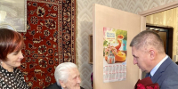 Встреча поколений. Владимир Доброхотов вручил юбилейную медаль участнице Великой Отечественной Зинаиде Кановой - Администрация г. Чебоксары