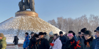 Глава города Владимир Доброхотов поздравляет: Чебоксары, с Днём защитника Отечества! - Администрация г. Чебоксары