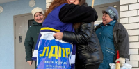 Активисты ЛДПР поздравили сотрудников ЖКХ с профессиональным праздником - ЛДПР