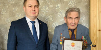 Глава Чувашии Олег Николаев присвоил звание Почетного гражданина Чувашской Республики герою войны и медицины Михаилу Сорокину - Министерство здравоохранения