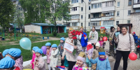 - В детском саду № 27 «Рябинка» прошла акция «Бессмертный полк» :  Бессмертный полк 80 лет Победы - Газета Грани