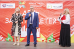 В микрорайоне «Радужный» города Чебоксары прошло празднование Международного дня защиты детей и Международного дня соседей