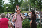 В микрорайоне «Радужный» города Чебоксары прошло празднование Международного дня защиты детей и Международного дня соседей