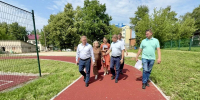 Главная картинка новости: В Чебоксарах Доброхотов проверил благоустройство школьных территорий - Администрация Калининского района