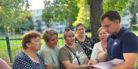 Максим Варлашкин встретился с жителями улицы Шумилова и Эгерского бульвара - Собрание депутатов