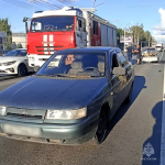 Пять человек госпитализировали после возгорания автоприцепа в Чебоксарах
