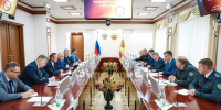 Глава Чувашии обсудил с начальником Горьковской железной дороги ремонт переездов и новые маршруты - ГТРК Чувашия