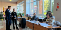 Депутат Госсовета Юрий Зорин посетил избирательный участок в деревне Андреево-Базары Козловского округа - Единая Россия