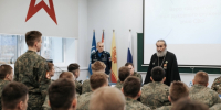 Круглый стол «Вера за лентой: опыт духовного служения в зоне СВО» - Чебоксарско-Чувашская Епархия