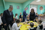 Депутаты проверили качество горячего питания в рамках партийного проекта "Новая школа"