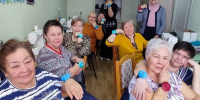 «Бабушки особого назначения» шьют белье для бойцов СВО - Министерство труда и соцзащиты