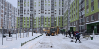Очистка дворовых и внутриквартальных территорий от снега - на особом контроле управы по Калининскому району - Администрация Калининского района