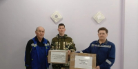 Тепло домашних сердец: сотрудники Кугесьского детского дома собрали посылки бойцам СВО - Министерство труда и соцзащиты