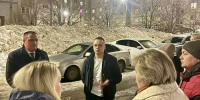 Андрей Козлов провел встречу с жителями дома № 32 по улице Гладкова - Собрание депутатов