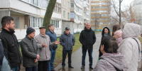 «НИМЕ -народный бюджет»:  жители улицы Ленинского Комсомола выступили за благоустройство дворовой территории - Администрация Калининского района