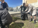 В Чебоксарах проходят весенние массовые общегородские субботники