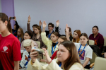 -  «Макс» против Telegram: министр Степанов объяснил, почему национальный мессенджер — выбор будущего:  МедиаВзлет