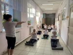 В Урмарском комплексном центре прошло занятие по йоге «Здоровое дыхание», посвящённое Дню сельской женщины
