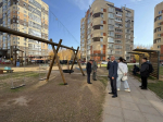 - Глава Новочебоксарска Александр Алексеев взял под личный контроль благоустройство дворов и спил сухостоя: